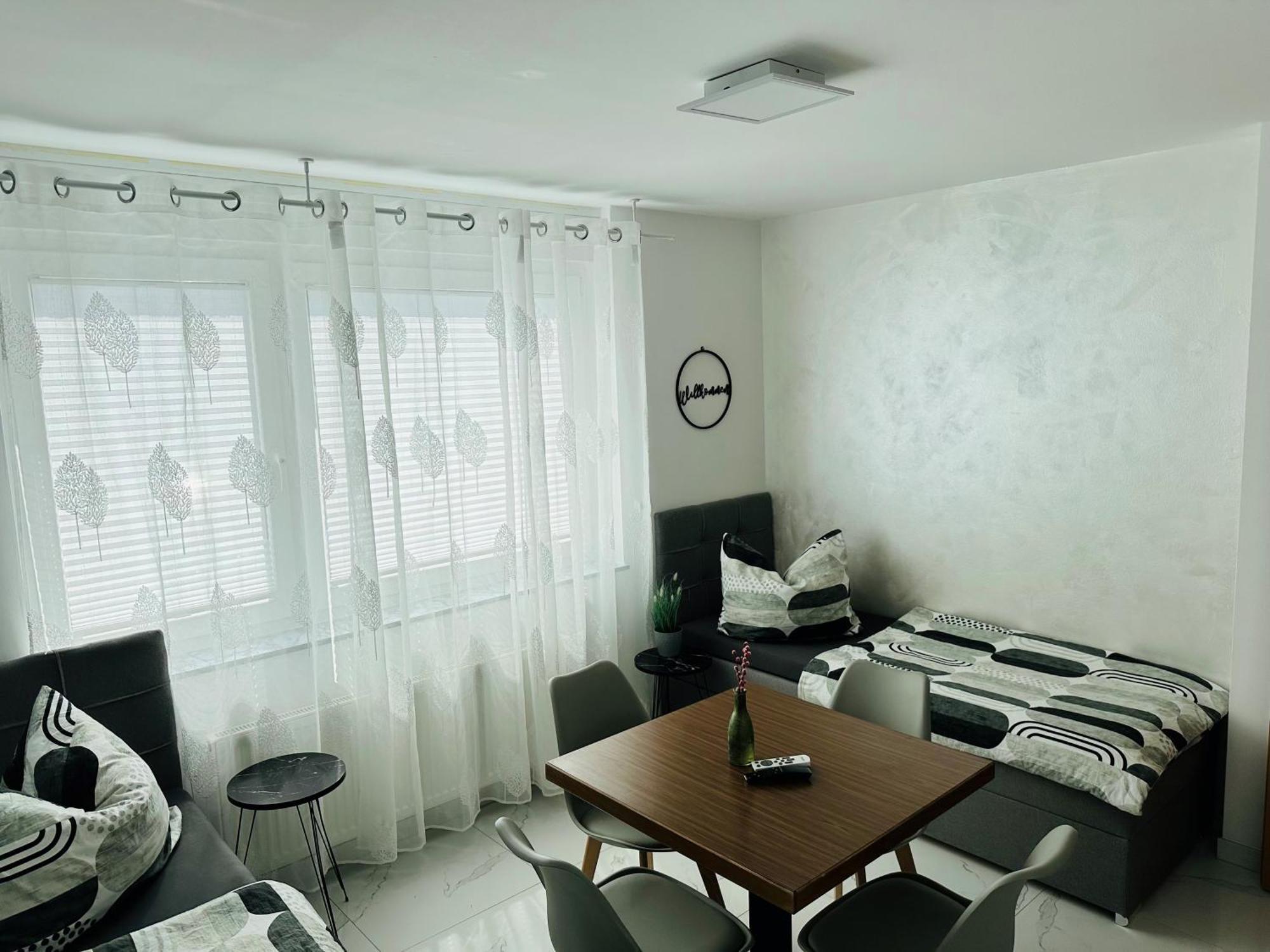 Fewo Bee61 * Langen Exklusiv Fuer 4 Personen *Vollausstattung Mit Kueche* Inklusive Terrasse Apartment ภายนอก รูปภาพ